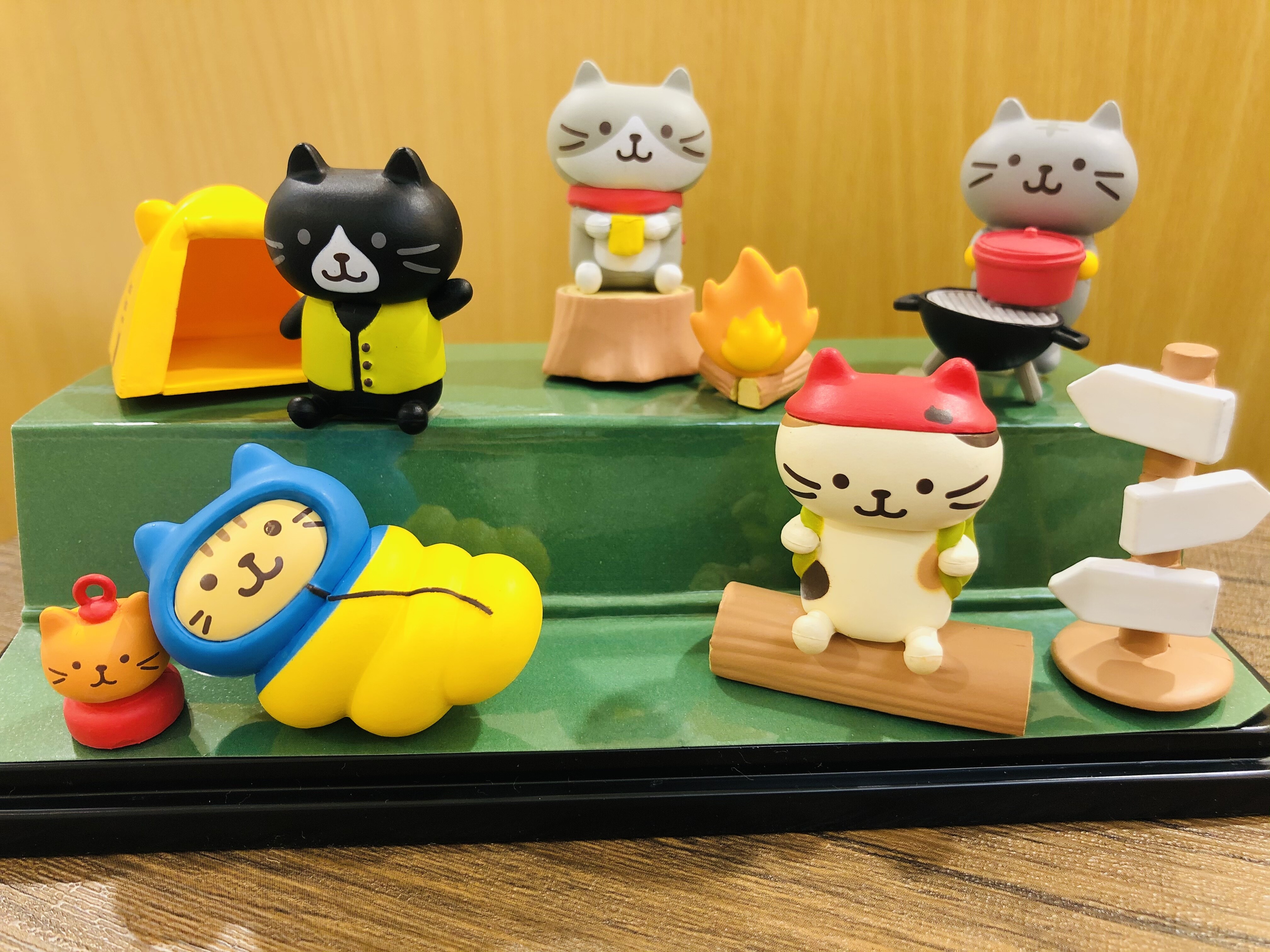 ガチャガチャの新作 ハピンズ ショップトピックス グランベリーパーク