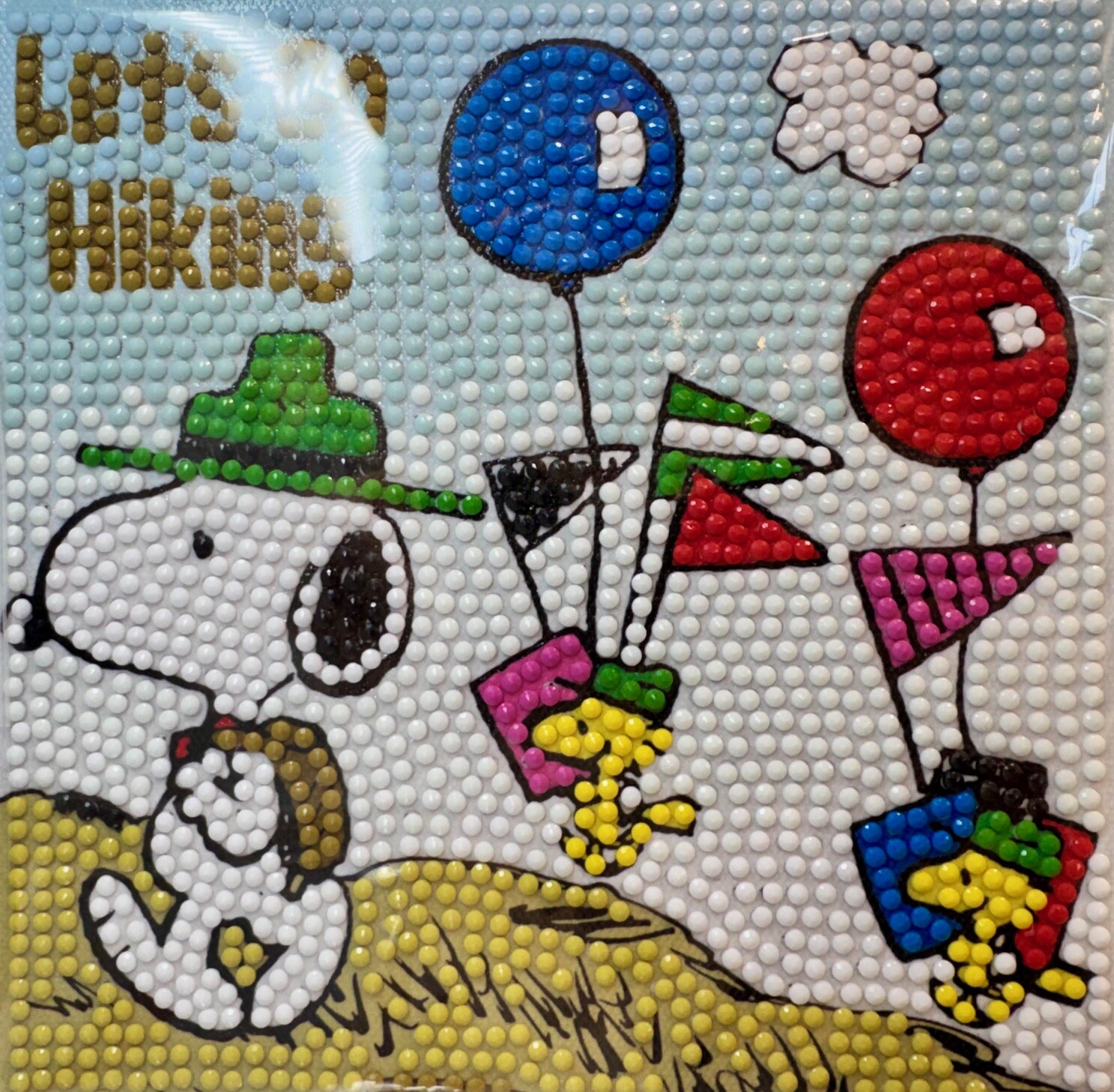 輝くアートパネル「ダイヤモンドフィックス スヌーピー」好評販売中