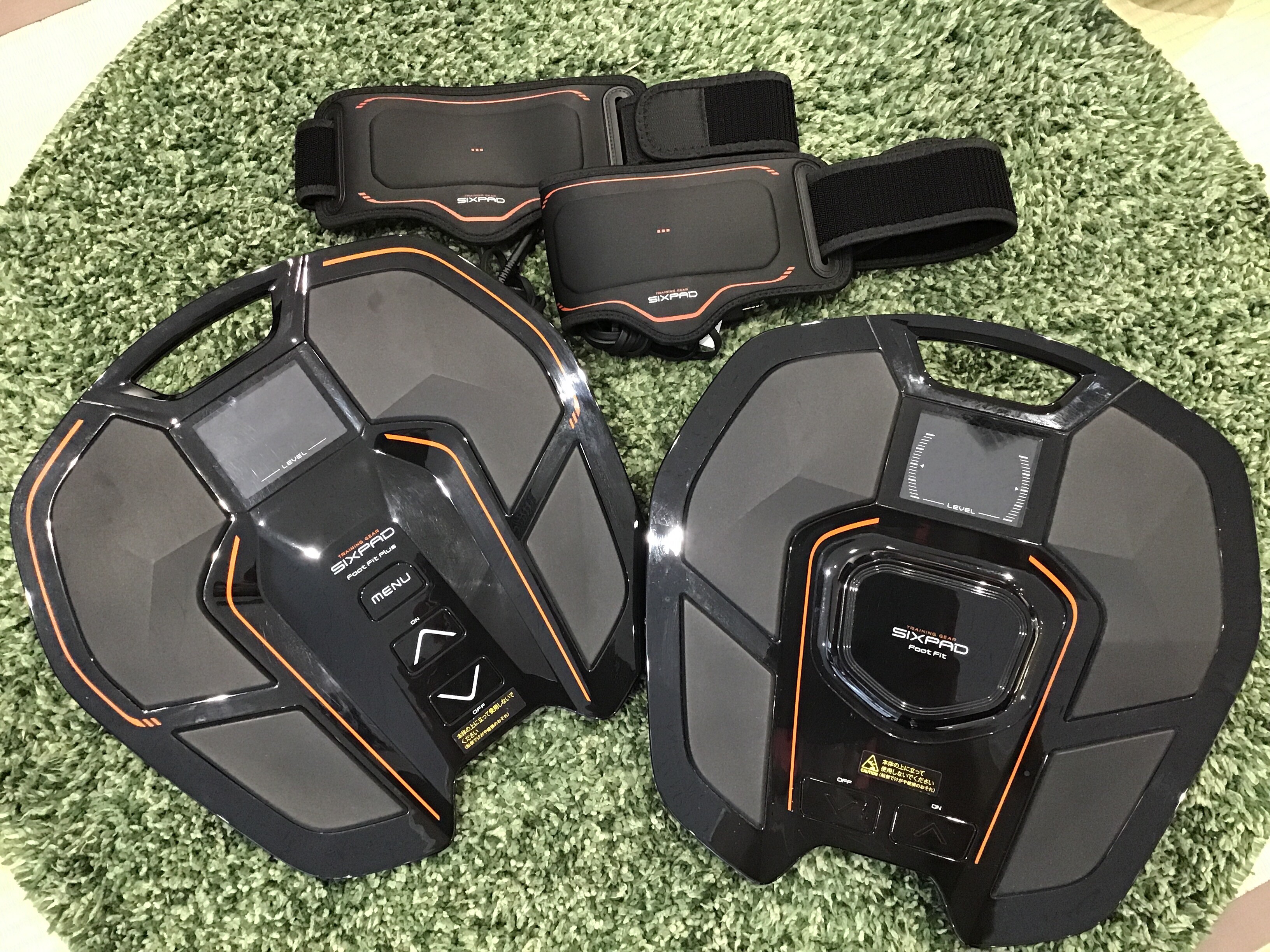 SIX PAD【Foot Fit Plus】足裏からふくらはぎ、太ももまで |スタイル