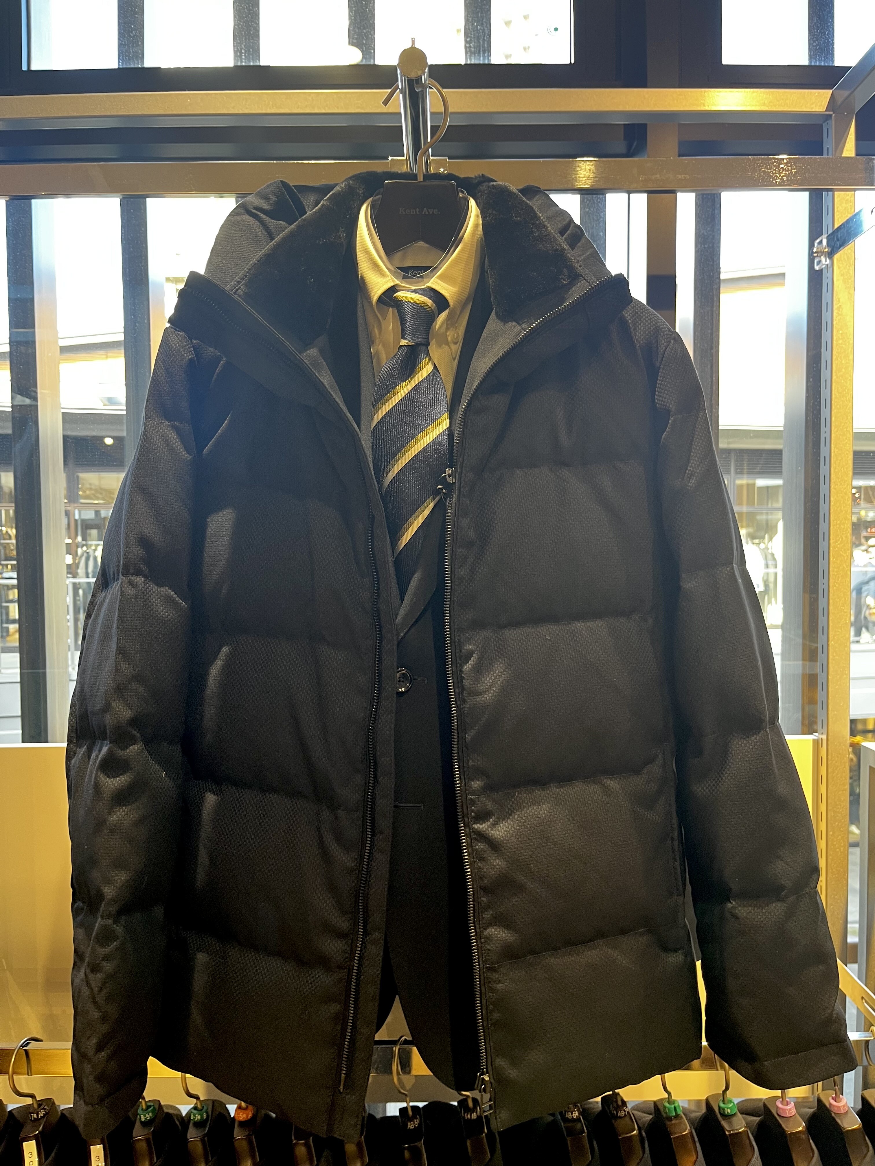 SALE‼️ビジネスシーンにぴったりなダウン登場です｜ケント
