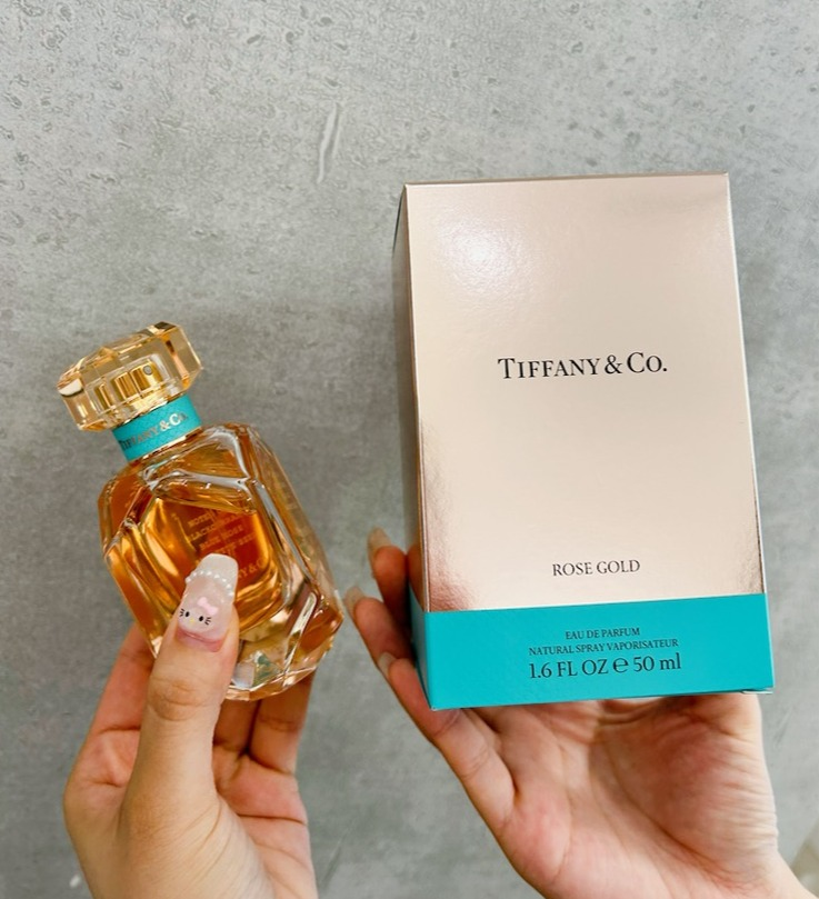 大人気💄Tiffanyローズゴールドがアウトレット価格🎀💗｜パフュー