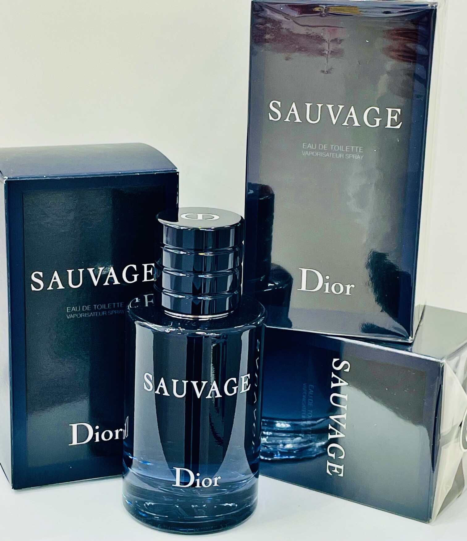Dior 大人気メンズ香水 『SAUVAGE(ソヴァージュ)』の紹介｜パフュー 