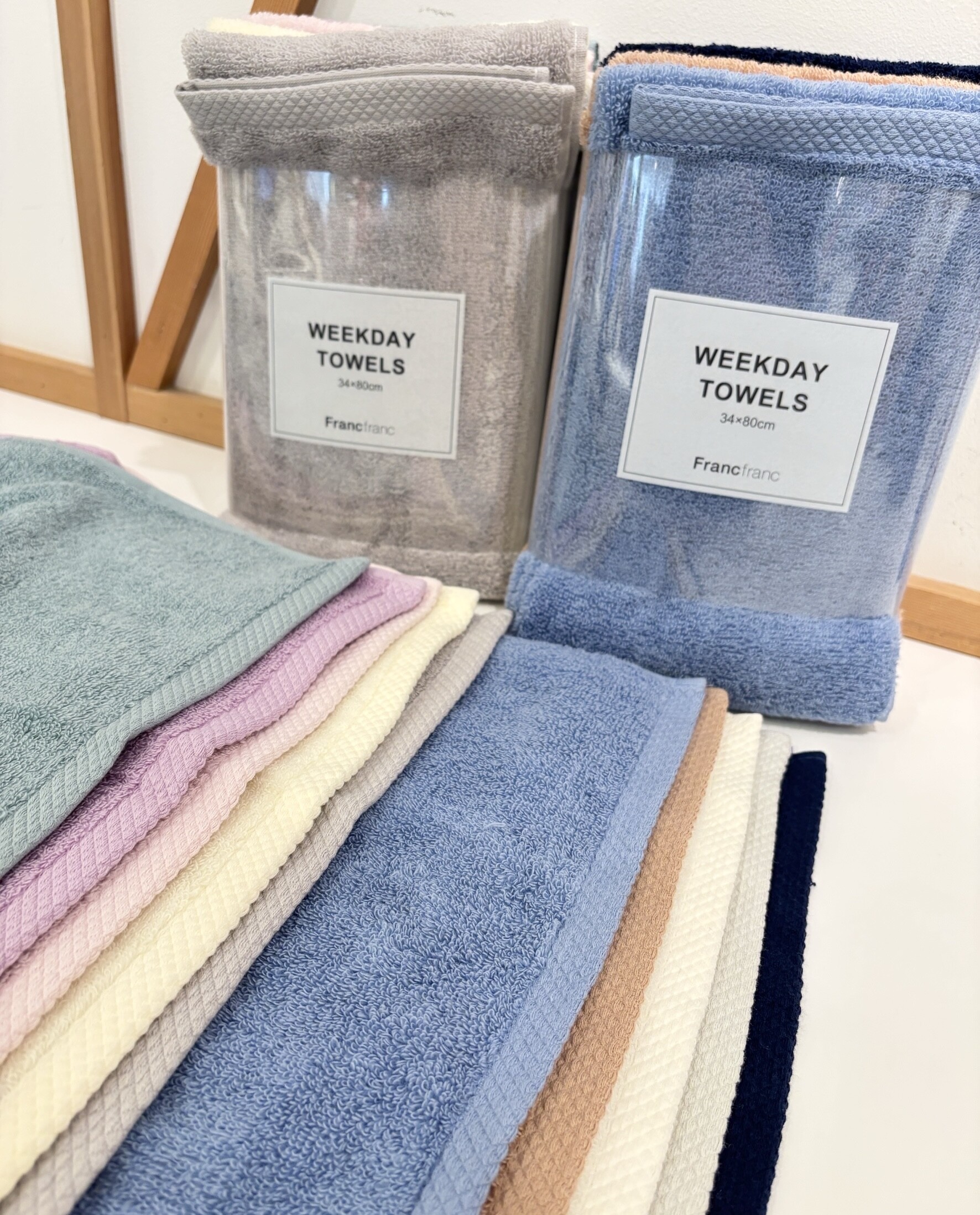 WEEKDAYタオルにNEWカラーが入荷しました🧺🫧｜Francfranc BAZAR