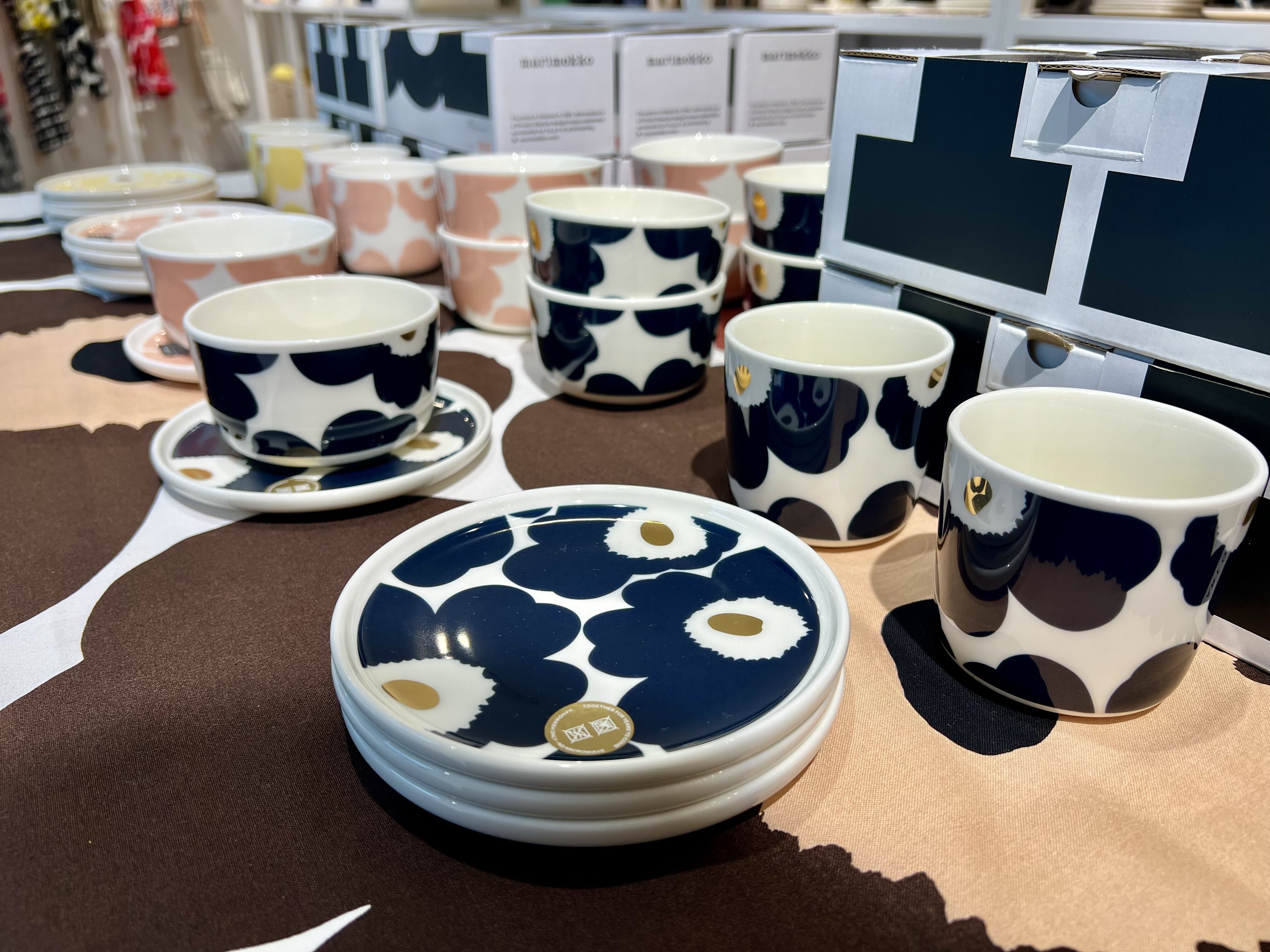 HOME商品、多数入荷🍽｜マリメッコ｜ショップトピックス｜グラン