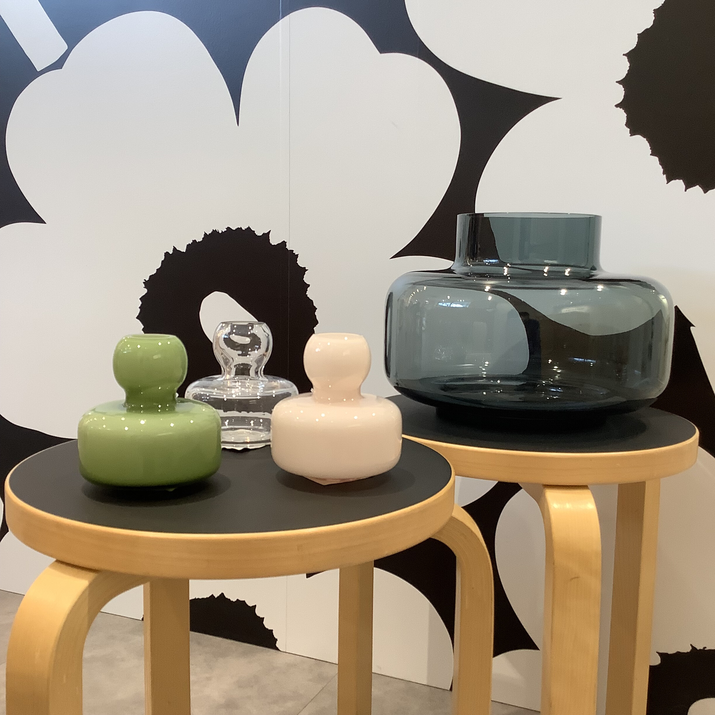 ホームデコレーション】フラワーベースのご紹介✨💐｜マリメッコ