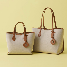 【FURLA OUTLET】モダンで贅沢なエッセンシャルトートバッグ　ERA CANVAS