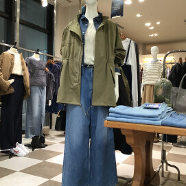 ミリタリーモッズコートのご紹介です🎵