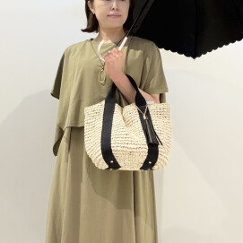 【 雨の日も、晴れの日も！】カサたくさんあります♪