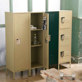 【RECOMMEND】暮らしに合わせて使える、収納力抜群なスチールロッカー