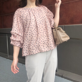 💛ドット×ホイップスリーブブラウス💛