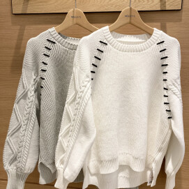 ⭐️ステッチラグランニット⭐️