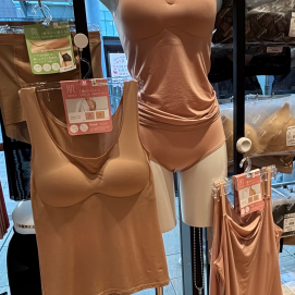 【ASTIGU/肌】素肌に馴染むなめらかな肌触り💕