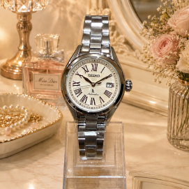 SEIKO LUKIA HEA001J