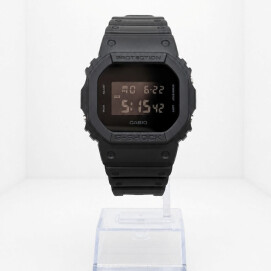 G-SHOCK DW-5600UBB-1AJF