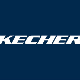 待望のSKECHERS、取り扱い開始😊😊