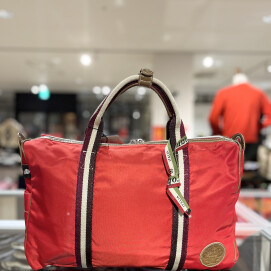 【オロビアンコ】イタリーメイドのブランドバッグ、全品30％OFFです🎵