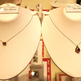 10月誕生石ピンクトルマリンネックレス✨　数量限定５０％OFF