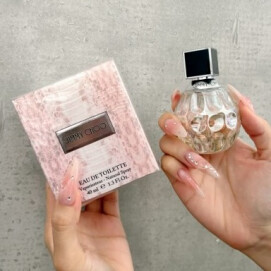 大人気フレグランス🎀💗ジミーチュウＥＤＴ＼再入荷／