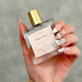 ＼香る、桃肌🍑／Peach Skin EAU DE PARFUM入荷🤍