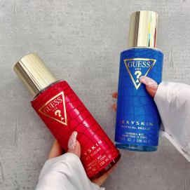 ギフトにもオススメ🎁GUESSフレグランスミスト４種💄💞