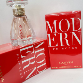 ギフトオススメ香水🎁🤍＼モダンプリンセス／再入荷しました💄👑