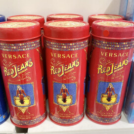 🌼NEW YEAR SALE🌼【VERSACE】RED JEANS 47％OFF！！