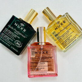 SNSで話題の美容オイル✨NUXE✨最大３７％数量限定入荷😆👍✨