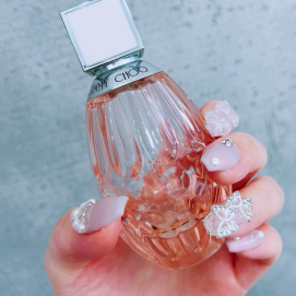 フローラルな香り🌼ジミーチュウローがお買い得🥰💕