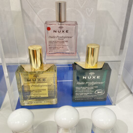 SNSで話題の美容オイル✨NUXE✨最大３７％数量限定入荷😆👍✨