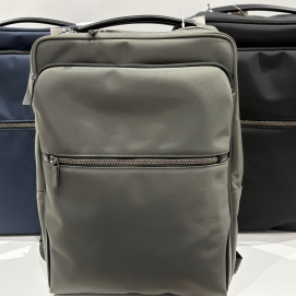 お盆休み限定！人気ビジネスリュック、トートが50％OFF！