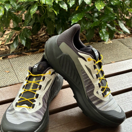 新機軸のトレイルランニングシューズ👟