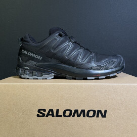 再入荷！BLACK / XA PRO 3D V9