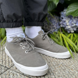 【コロンビア】雨の日もおしゃれに👟☔