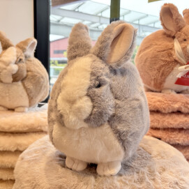 💛CLEARANCE SALE開催中💛🐰ラビットクッションにNEWカラーが登場🐰💗