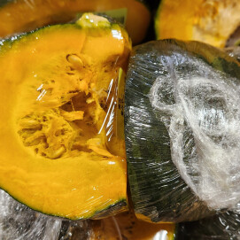 10月31日のおすすめ!群馬県産 カット南瓜「栗みやこ」「雪化粧」