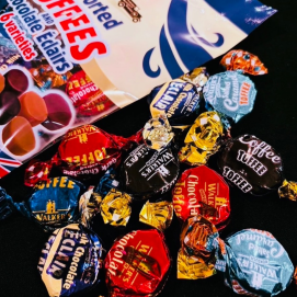 セール価格で販売中‼️ ウォーカーズノンサッチ イングリッシュタフィーアソート🇬🇧