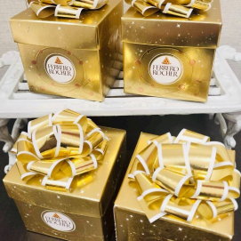 フェレロ ロシェキューブ6P ヘーゼルナッツにチョコレート、さくっとウェハース✨