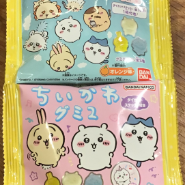 本日発売🌸ちいかわステッカー付グミ