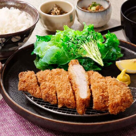 🌸大判カツレツをガブっ！✨ 越玄一斗【豚ロースの大判カツレツ御膳】が熱い🍚✨