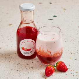 ご自宅で飲める❕いちごミルクのもと🍓🥛´-