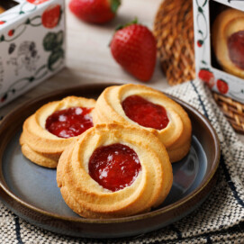 いちごのジャムクッキー🍓🍪