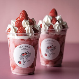 ミガキいちごを贅沢に楽しめるスムージー🥛🍓