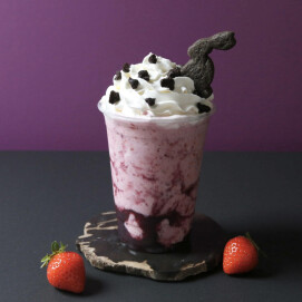 期間限定❕いちごとブルーベリーのスムージー🍓🫐👻