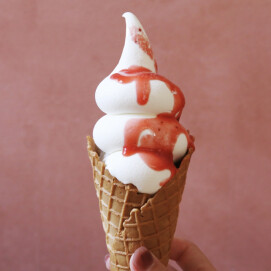 いちごミルクソフト🍦💖