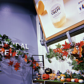 お店の飾り模様替え🎃