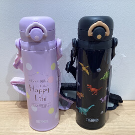 New‼️ストラップ付き水筒入荷✨