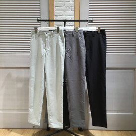 寒い季節のゴルフに⛳️あったかHEAT NAVIパンツ