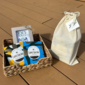 オーガニックティーとチョコレート詰め合わせセットのご紹介です🌿