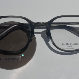 【毎年人気】調光レンズ🕶️！