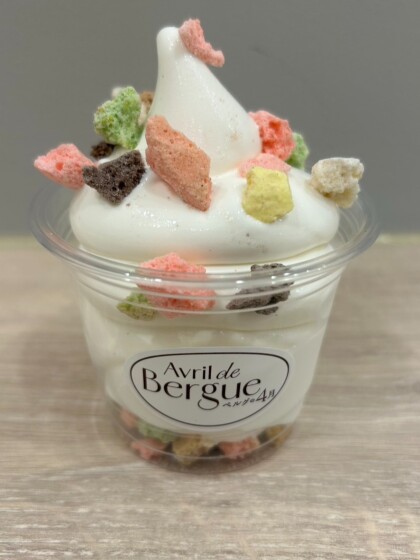 クランチーマカロンソフトクリーム